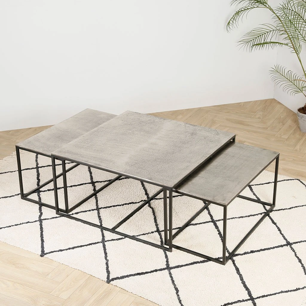 Côté Table Table Basse Gigogne (lot De 3) En Fer Argenté - Félia 5 Côté Table Table Basse Gigogne (lot De 3) En Fer Argenté - Félia – Image 4