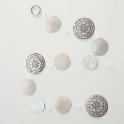 Boltze Guirlande De Capiz Cutty Multicolor D7x120cm 12 Boltze Guirlande De Capiz Cutty Multicolor D7x120cm -Sema Design Boutique 625567 FRN05 WEB